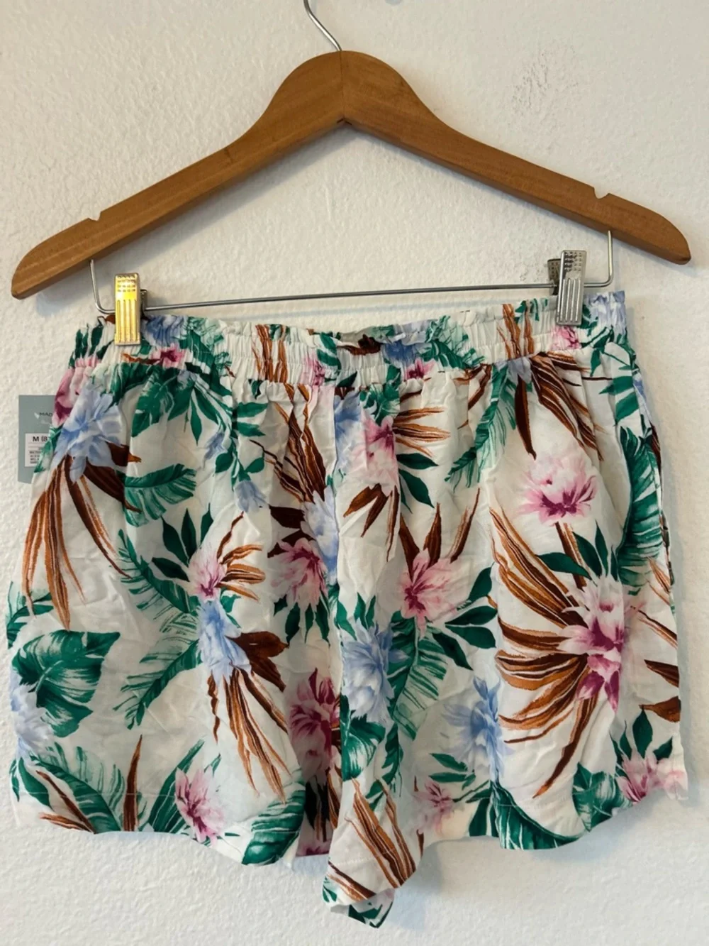 Shade & Shore Colorful Floral Cover up Shorts Size M - Picture 2 of 6